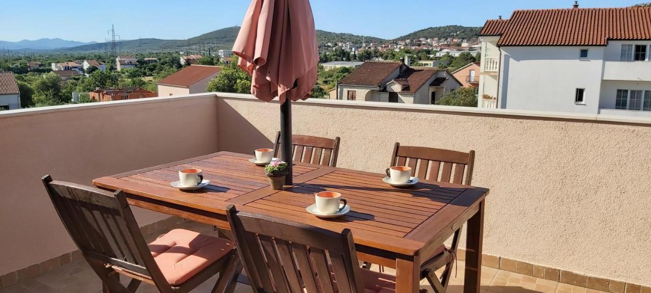 שיבניק Apartment Anamaria מראה חיצוני תמונה