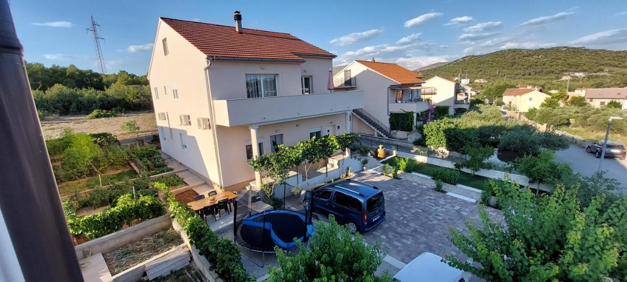 שיבניק Apartment Anamaria מראה חיצוני תמונה