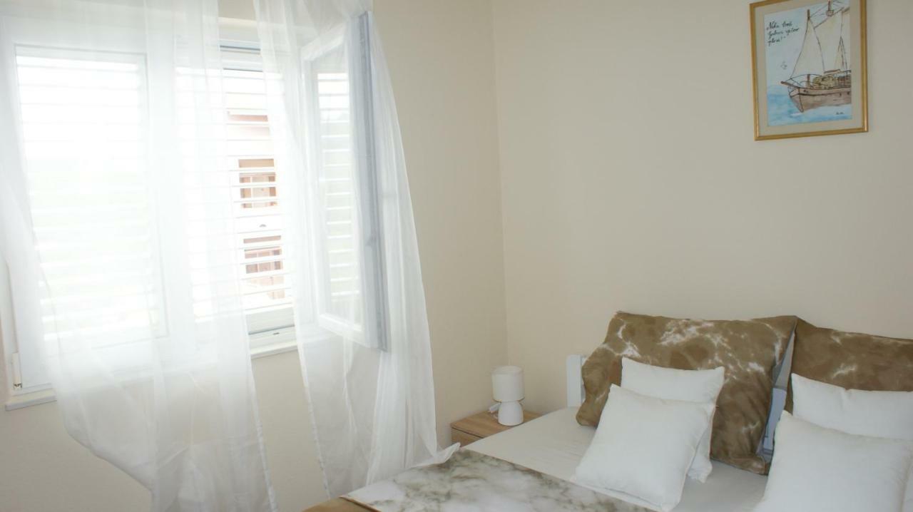 שיבניק Apartment Anamaria מראה חיצוני תמונה