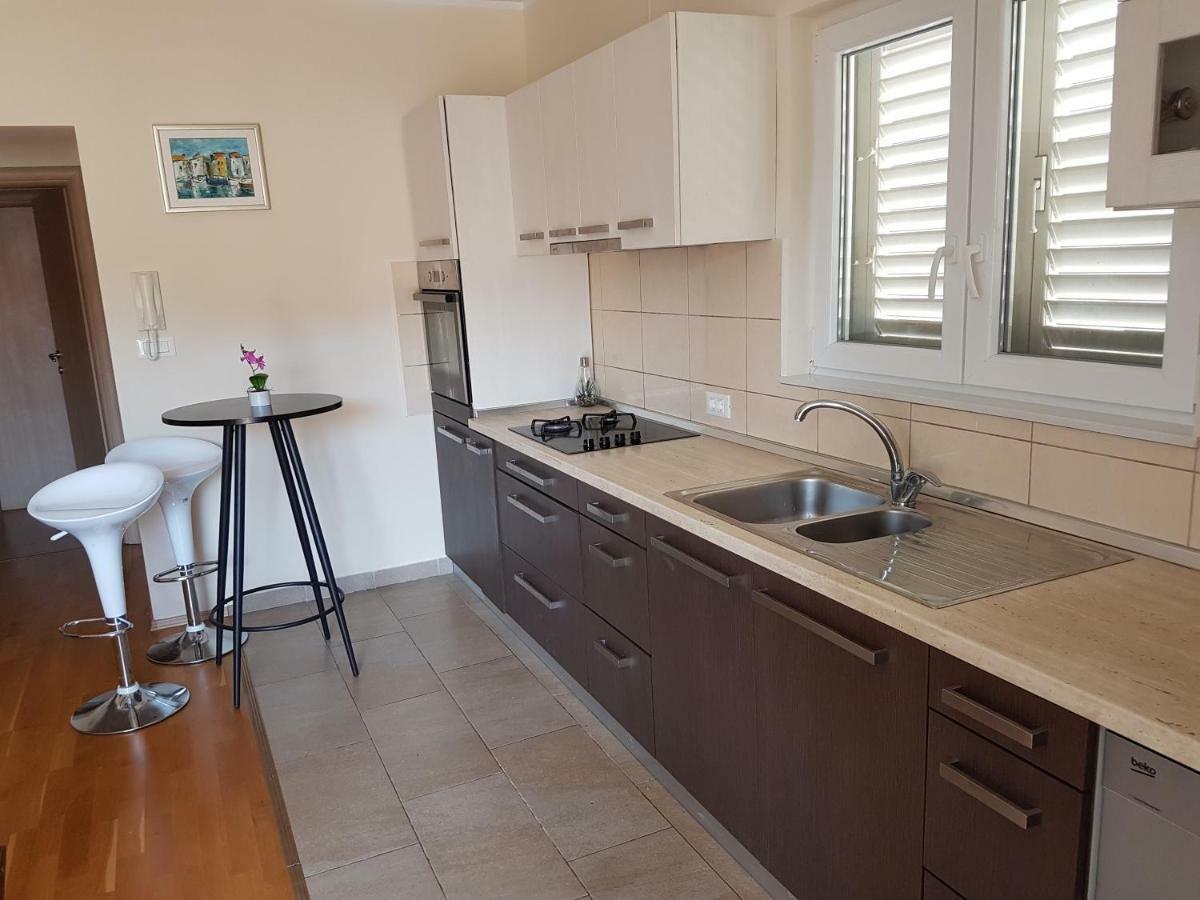 שיבניק Apartment Anamaria מראה חיצוני תמונה